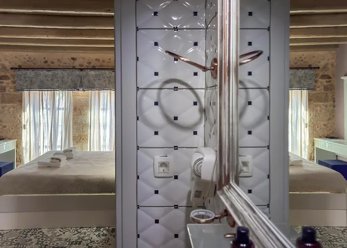 Vetus Oppidum Boutique *