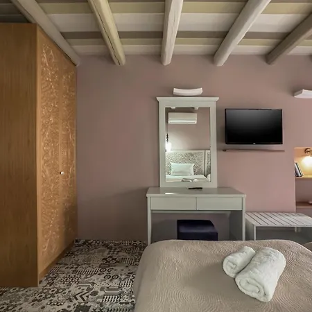 Vetus Oppidum Boutique *